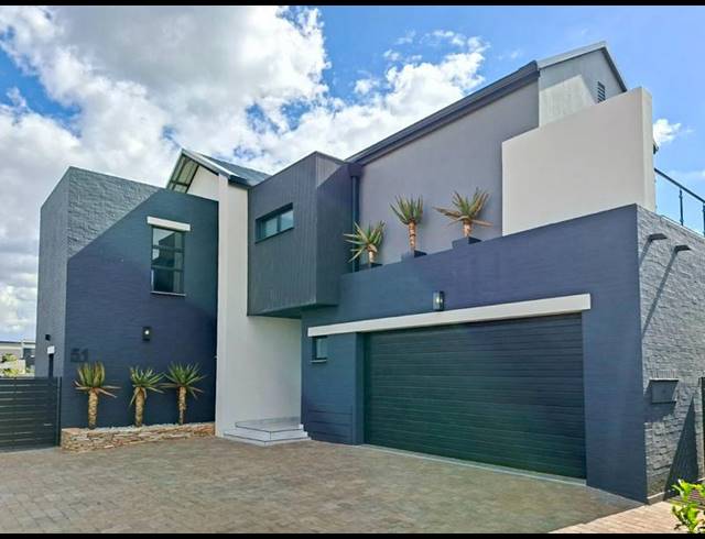 4 BEDROOM HOUSE FOR SALE IN FOUNTAINBROOK ESTATE